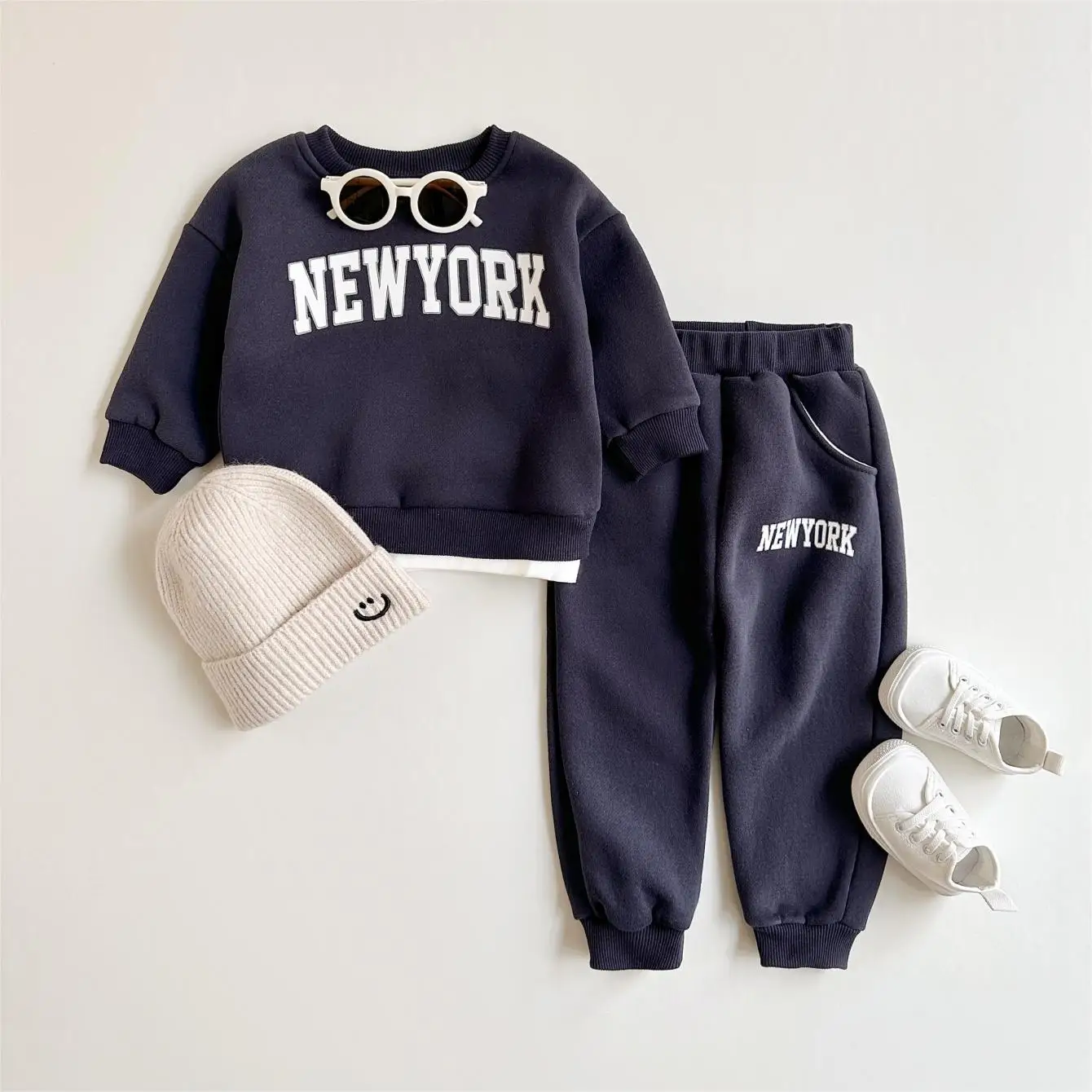 Baby 2-Piece Set – New York Print Top & Pants - Image 7