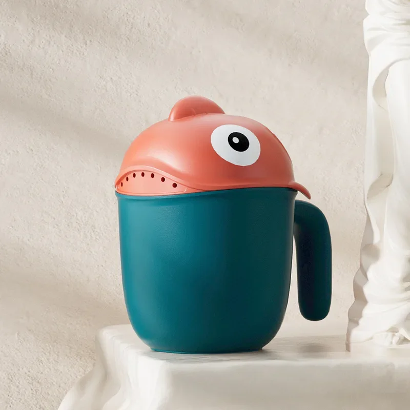 Baby Shark Rinse Cup – Tear-Free Hair Washing Helper - Image 6