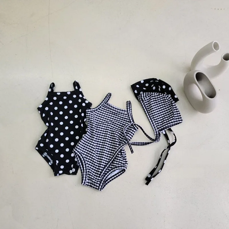 Baby Girl Swimwear Set – One-Piece with Sun Hat - Image 4
