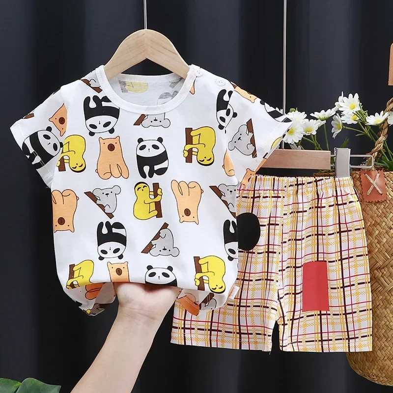 Cartoon Print Contrast T-Shirt & Shorts Set - Image 11