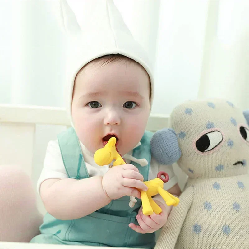 Silicone Giraffe Teether – Soothe Baby's Sore Gums - Image 3