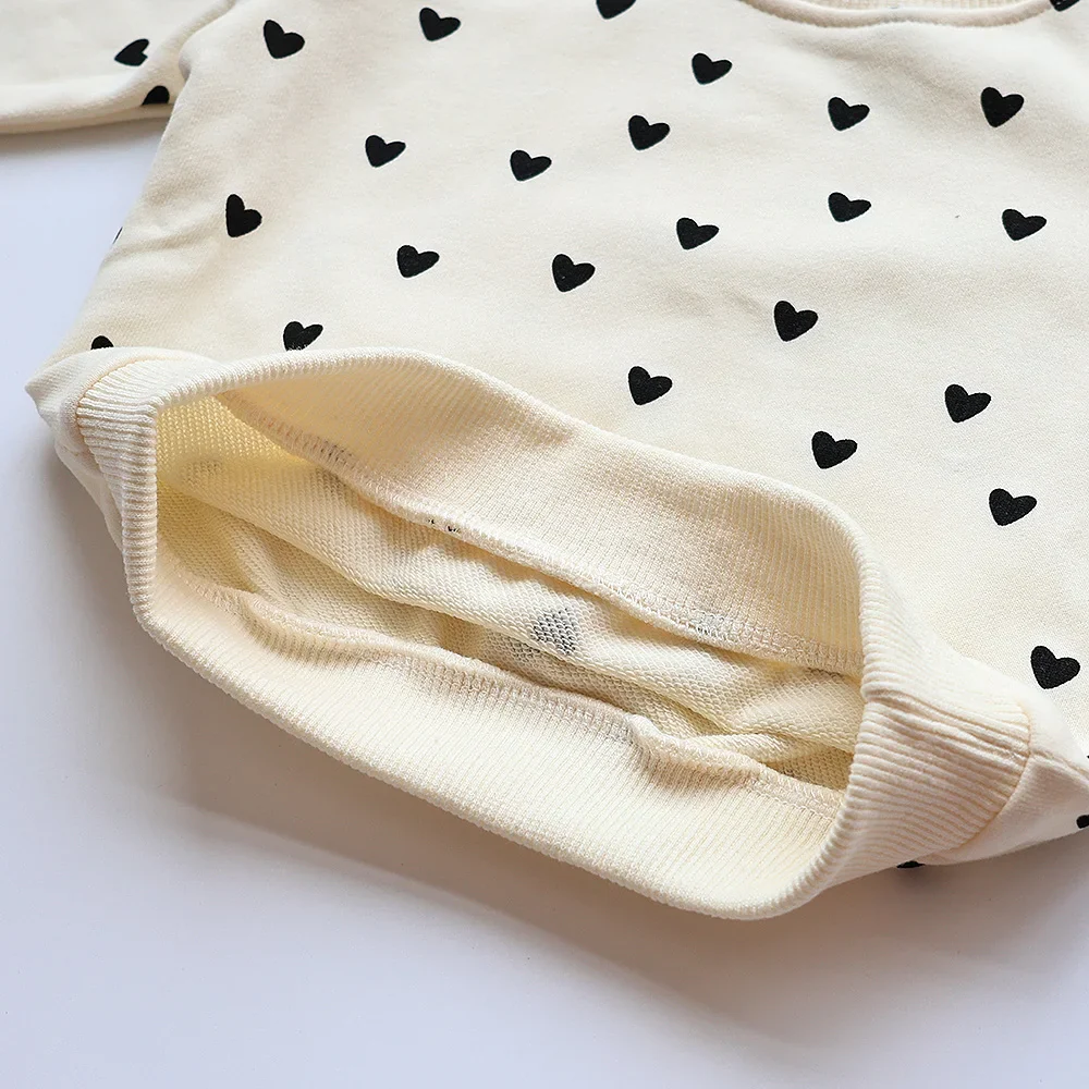 Heart Print Hoodie Set – Cozy Casual - Image 5